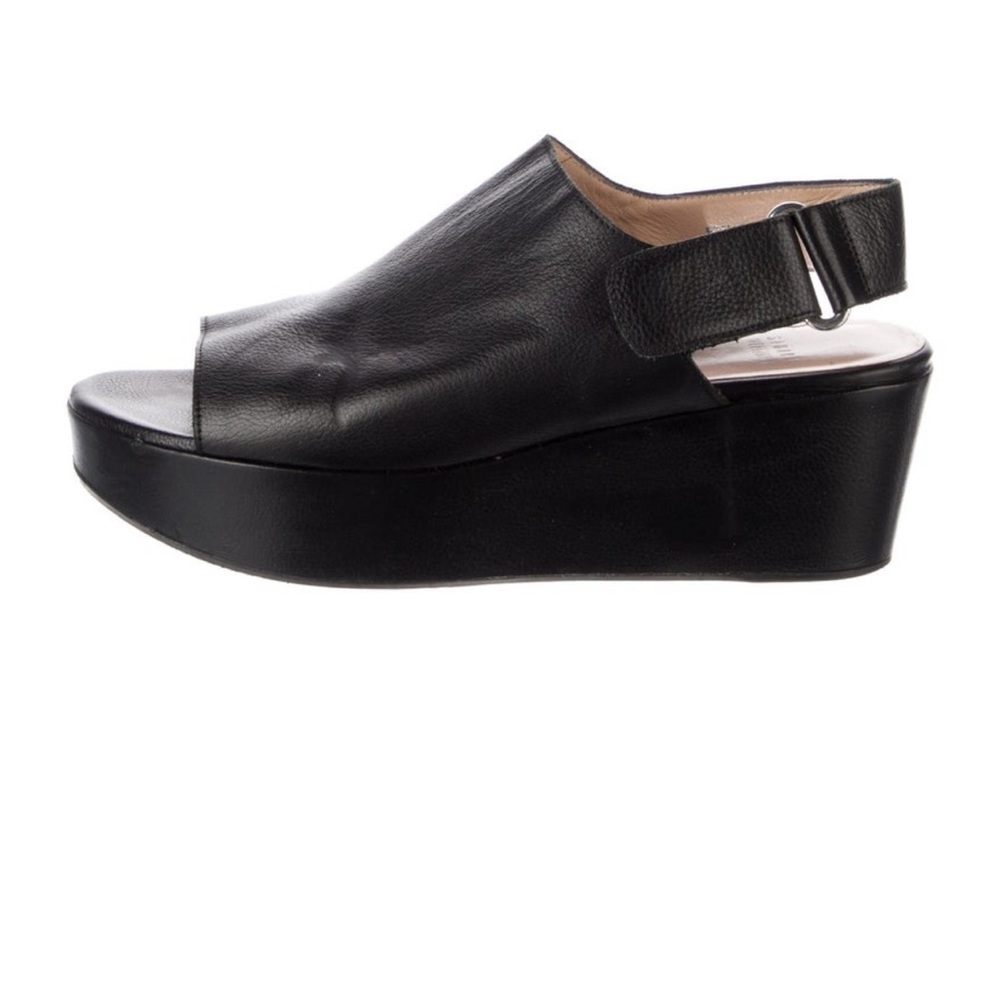 Stuart Weitzman Black Platform Shoes Sleek Design